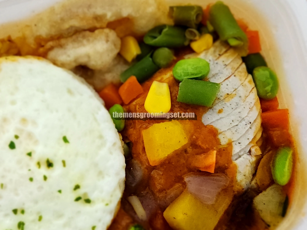 2. 자동으로 짜여진 다이어트 식단표 후기, 마크니커리 덮밥 (2)